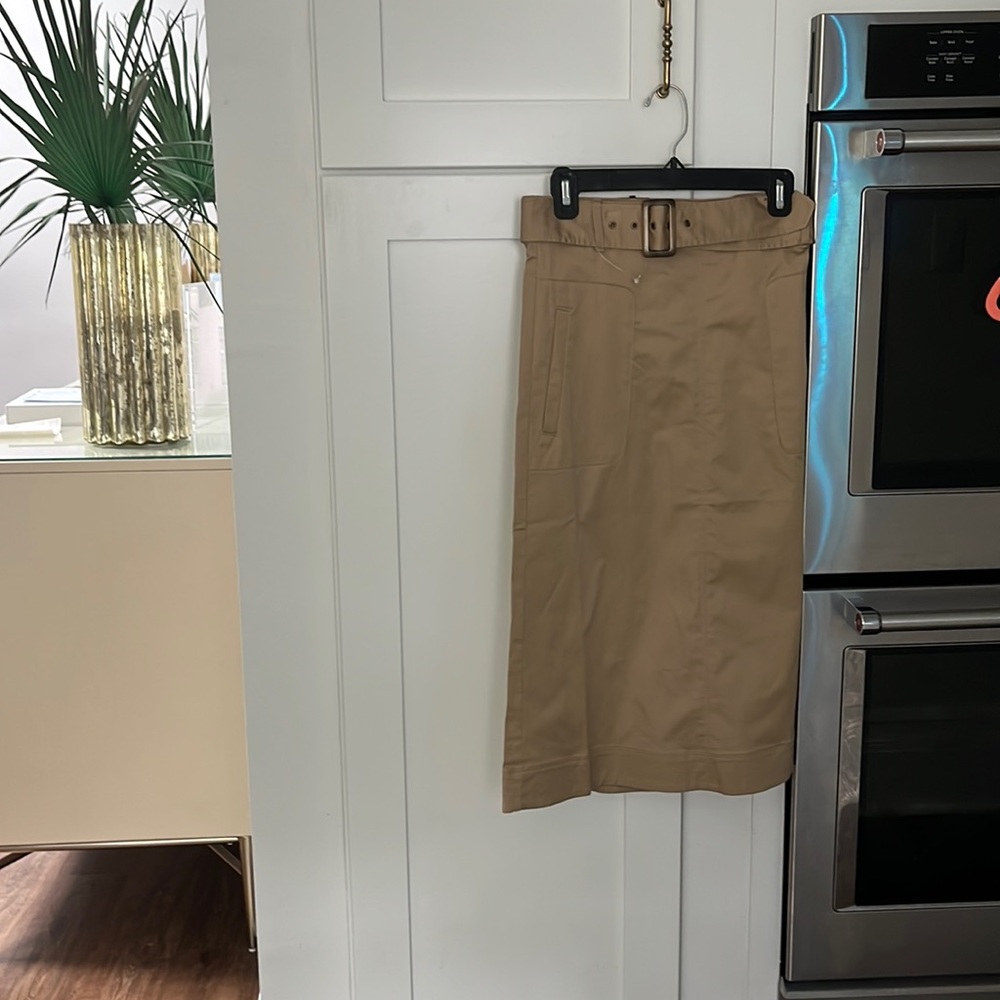 NWT Adorable MIDI Belted INC khaki skirt